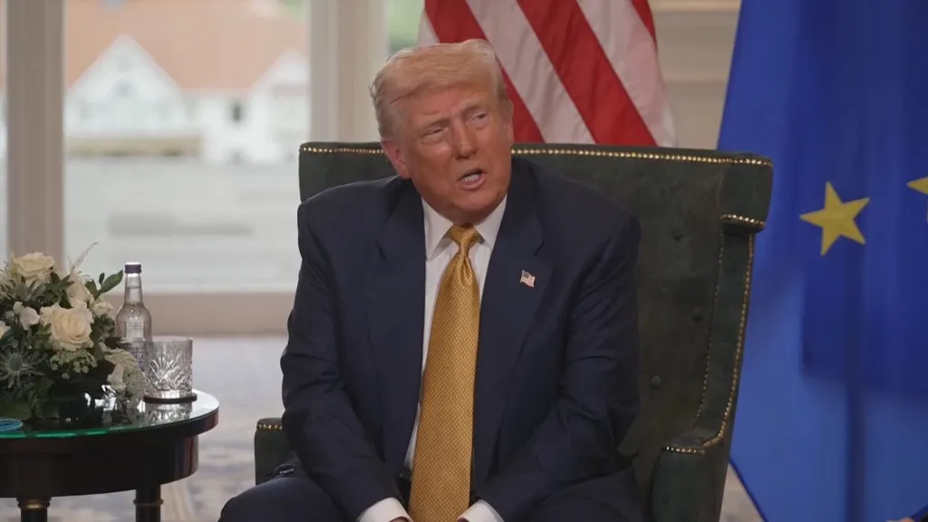 Trump diz que prazo de 1º de agosto não muda; Brasil terá taxa de 50% 1 EDC AGR 270725 IL TRUMP ESCOCIA frame 2452